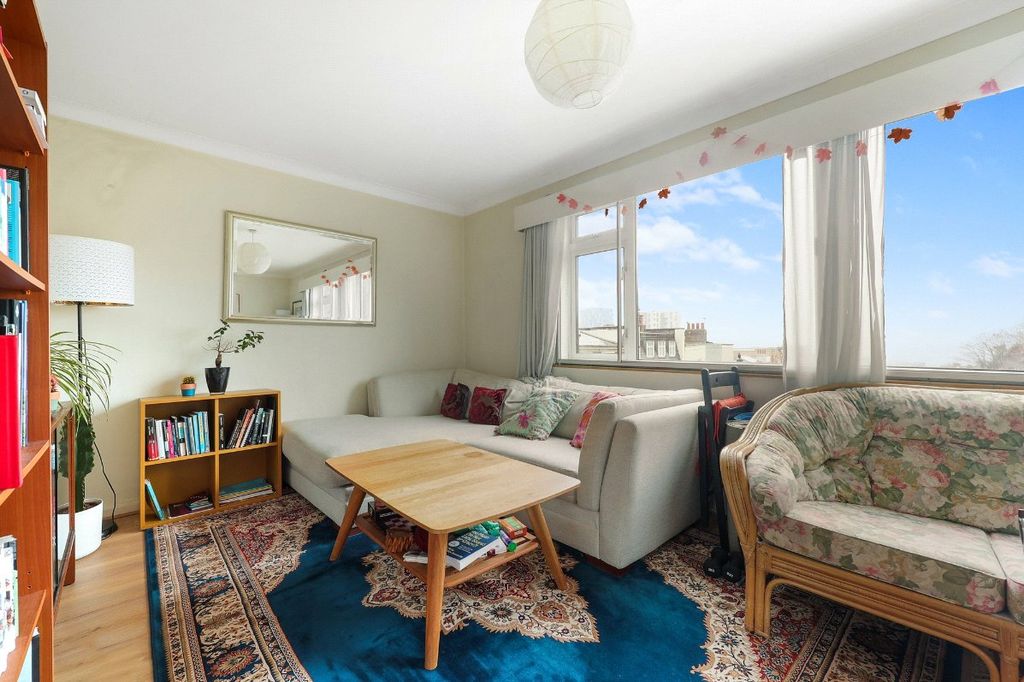 Property photo 3 of 13 Picture No. 20