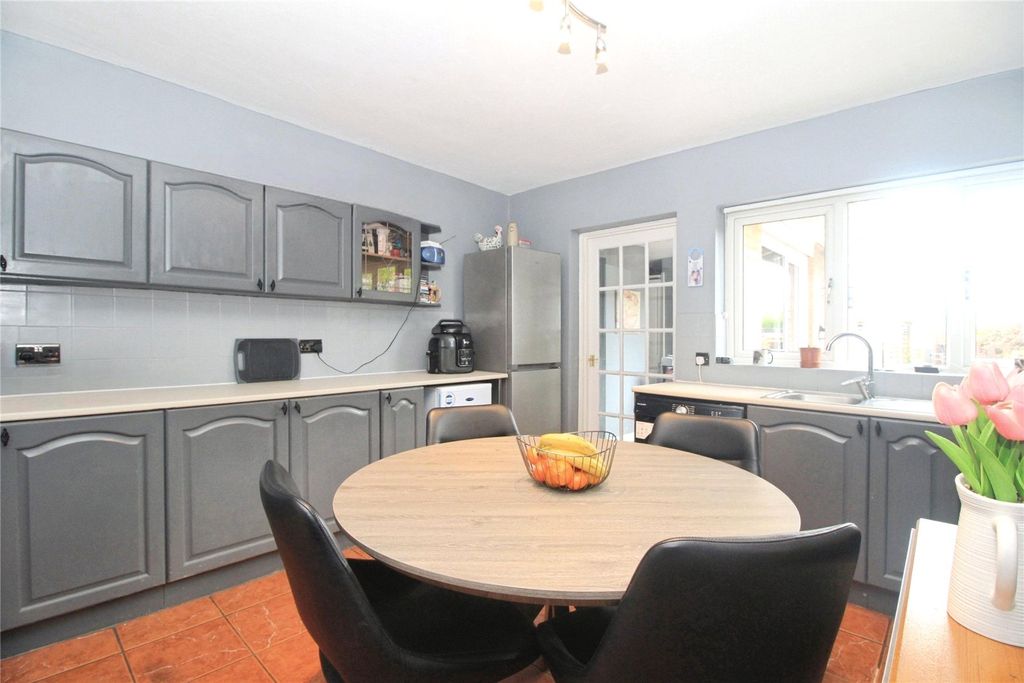 Property photo 3 of 14 Kitchen/Diner