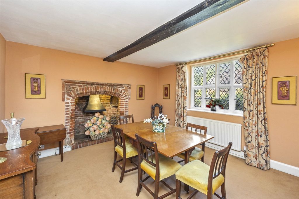 Property photo 3 of 21 Dining Room