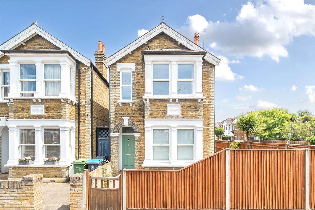 Property photo 1 of 11 Picture No. 01