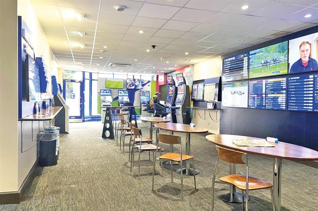 Property photo 2 of 6