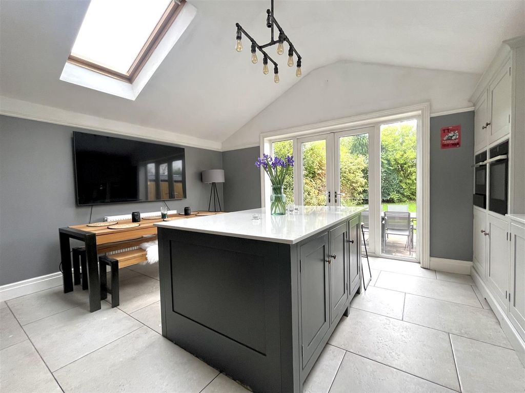 Property photo 3 of 27 Image 3