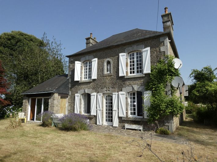 Property photo 1 of 9