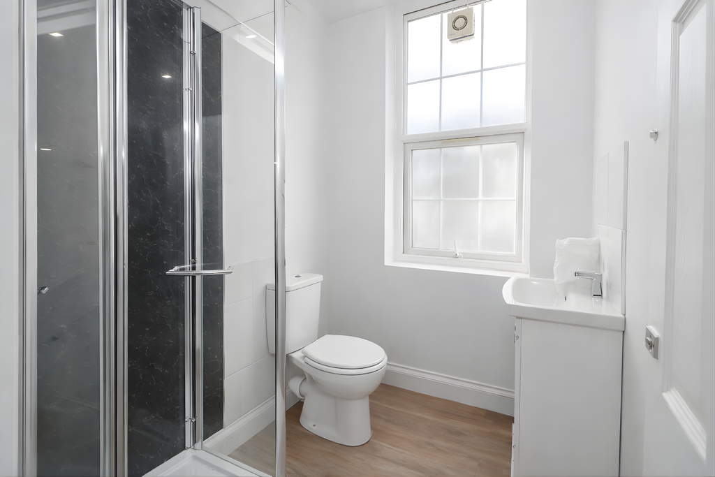 Property photo 3 of 3