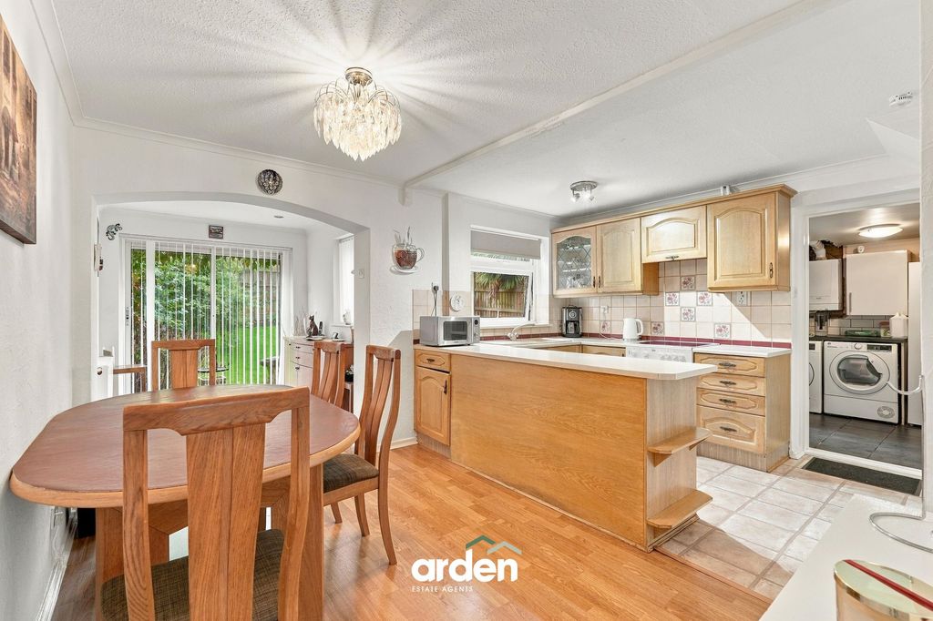 Property photo 3 of 15