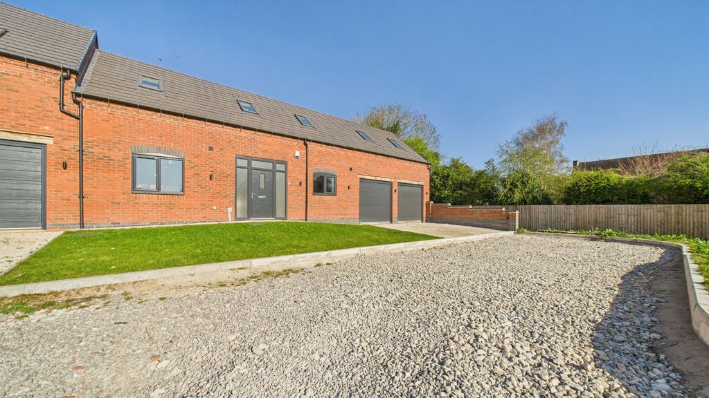 Property photo 1 of 34 4133391