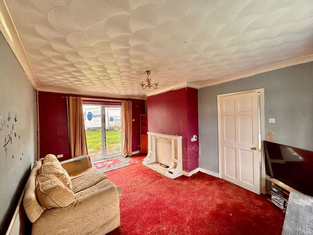 Property photo 3 of 10 Image 3