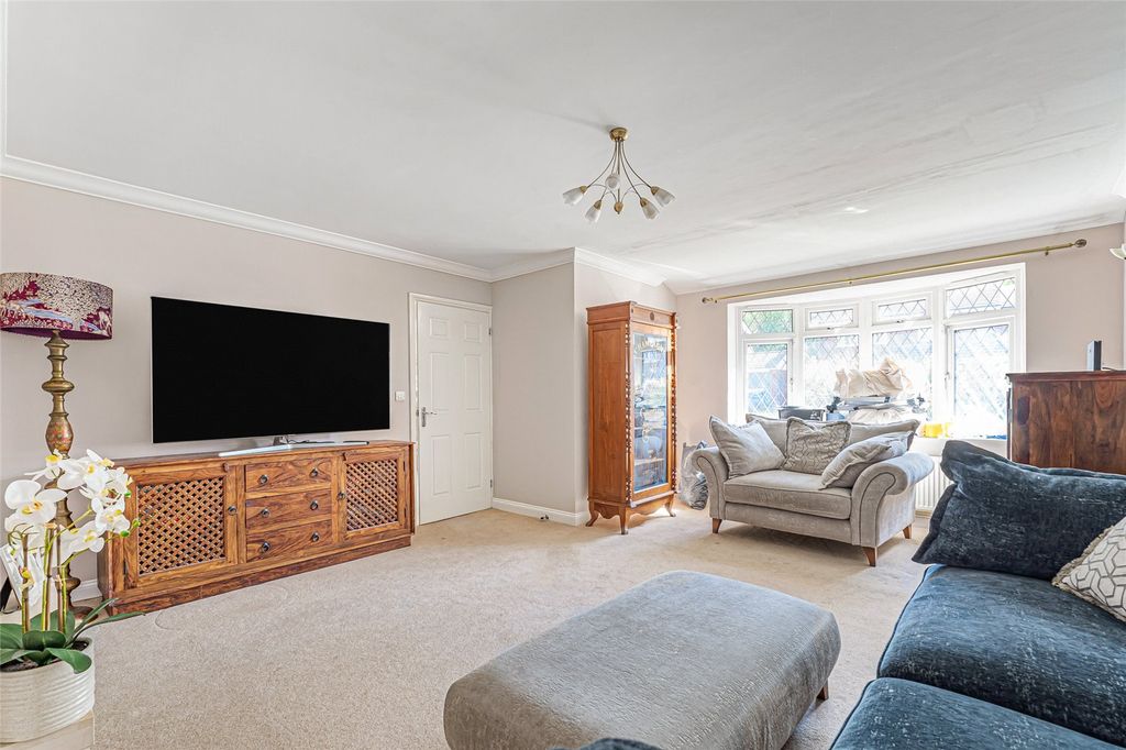 Property photo 2 of 15 Picture No. 08