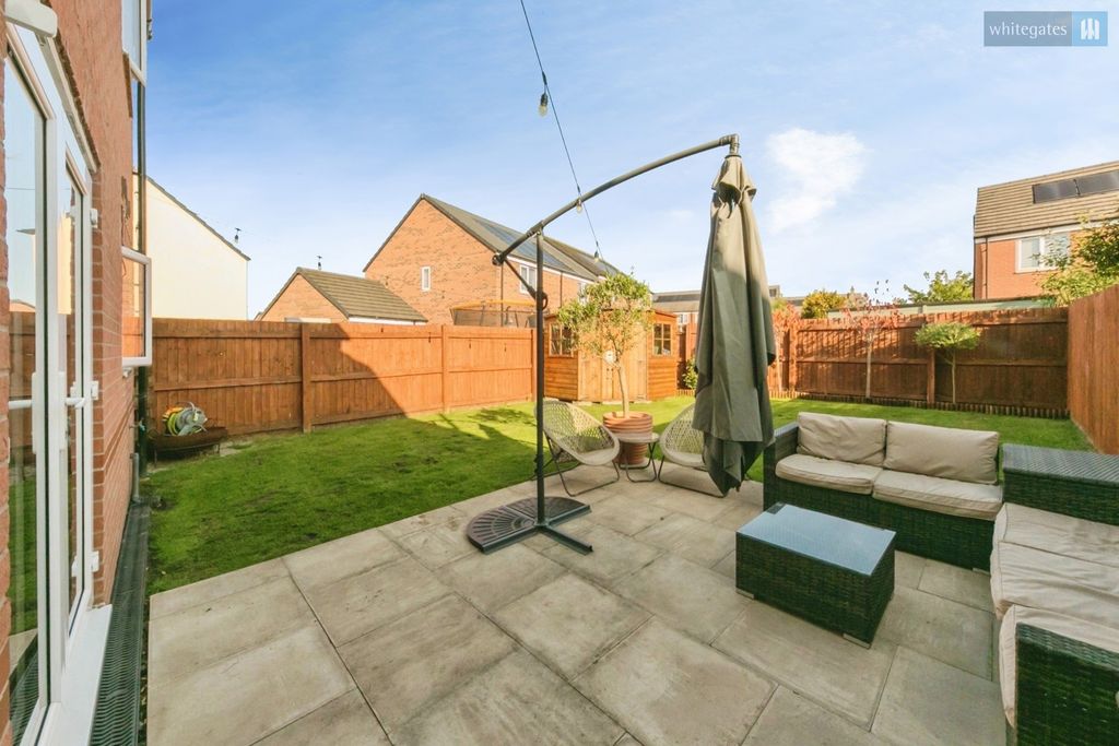 Property photo 2 of 19 Pbox-Img.Jpg