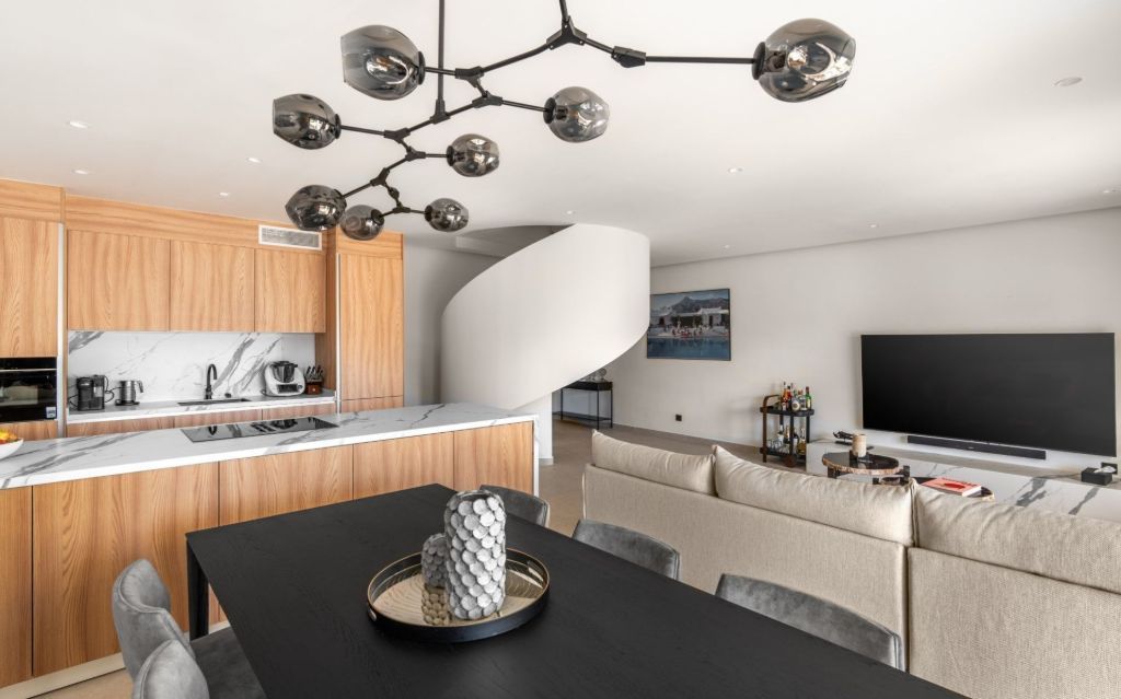 Property photo 3 of 20