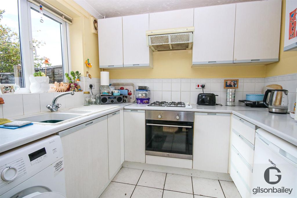 Property photo 3 of 14 Img_5678-2.Jpg