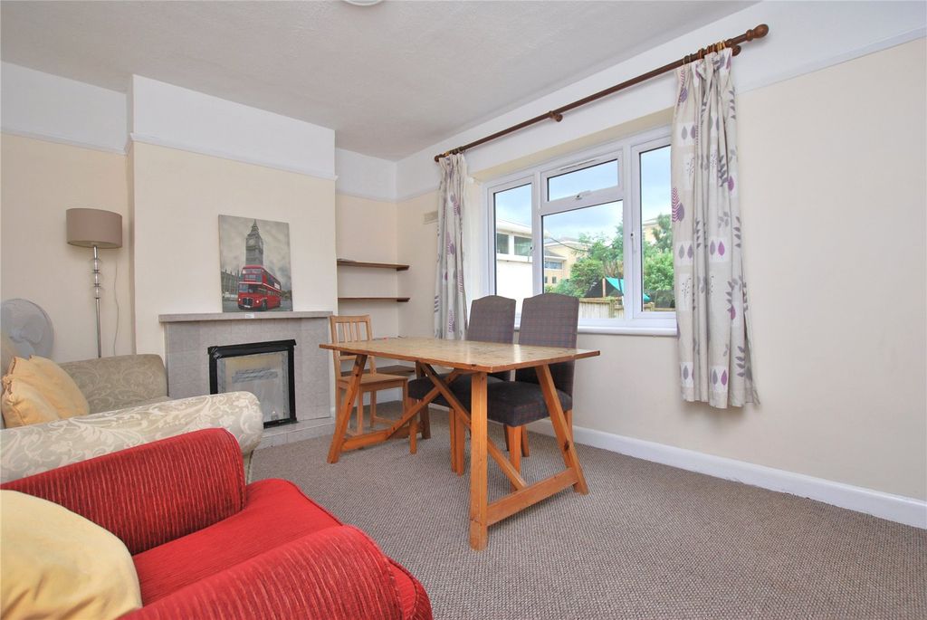 Property photo 3 of 11 Picture No. 26