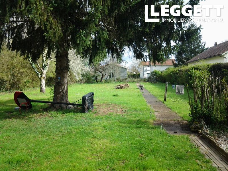 Property photo 2 of 3