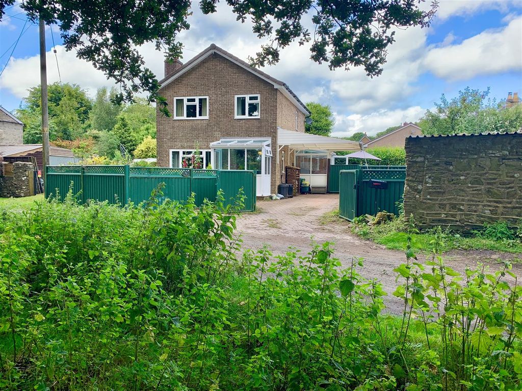 Property photo 1 of 14