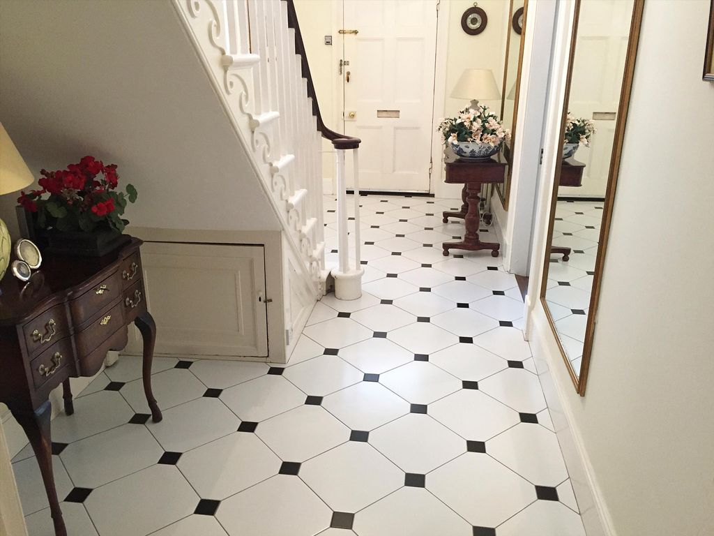 Property photo 3 of 16 Image