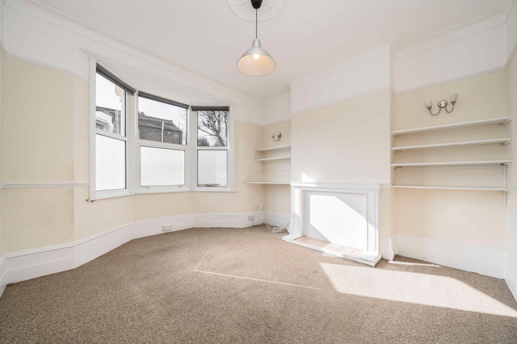 Property photo 2 of 10 Picture No. 36