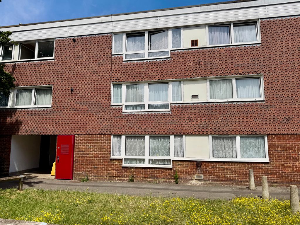 Property photo 1 of 7