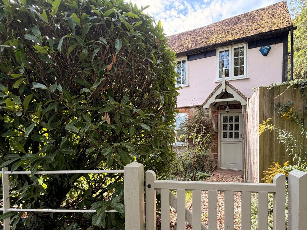 Property photo 2 of 42