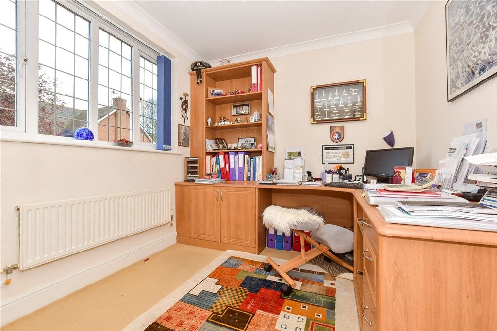 Property photo 1 of 13 Study