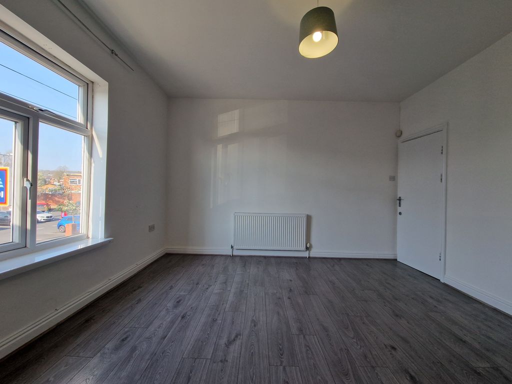 Property photo 1 of 11 Image