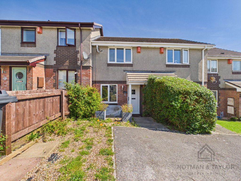 Property photo 1 of 12
