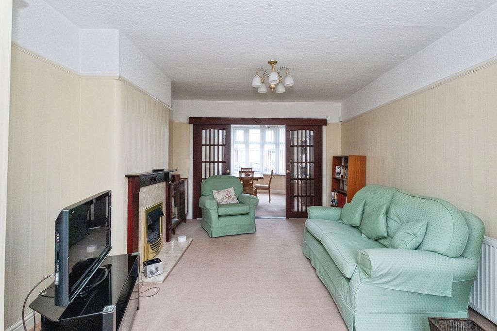 Property photo 2 of 16 Pbox-Img.Jpg