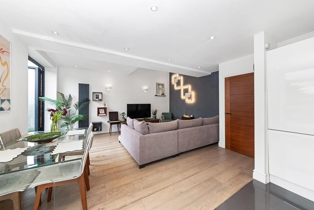 Property photo 3 of 11 Img_2846-1-1500x1000.Jpg