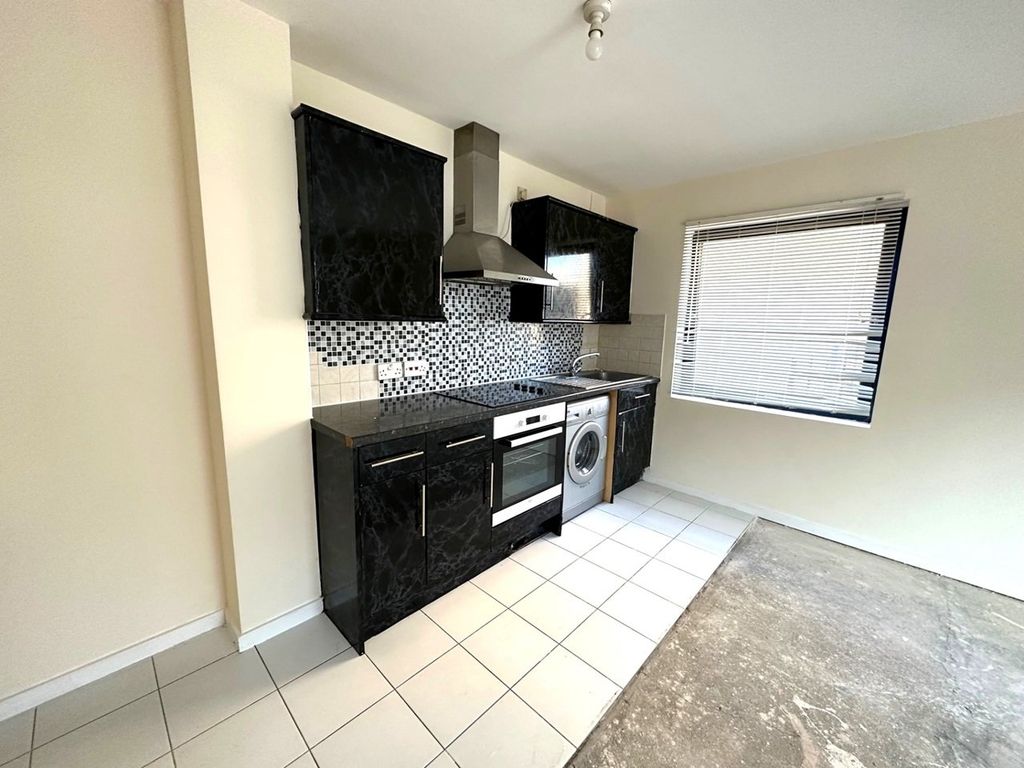 Property photo 1 of 7 Open-Plan Kitchen