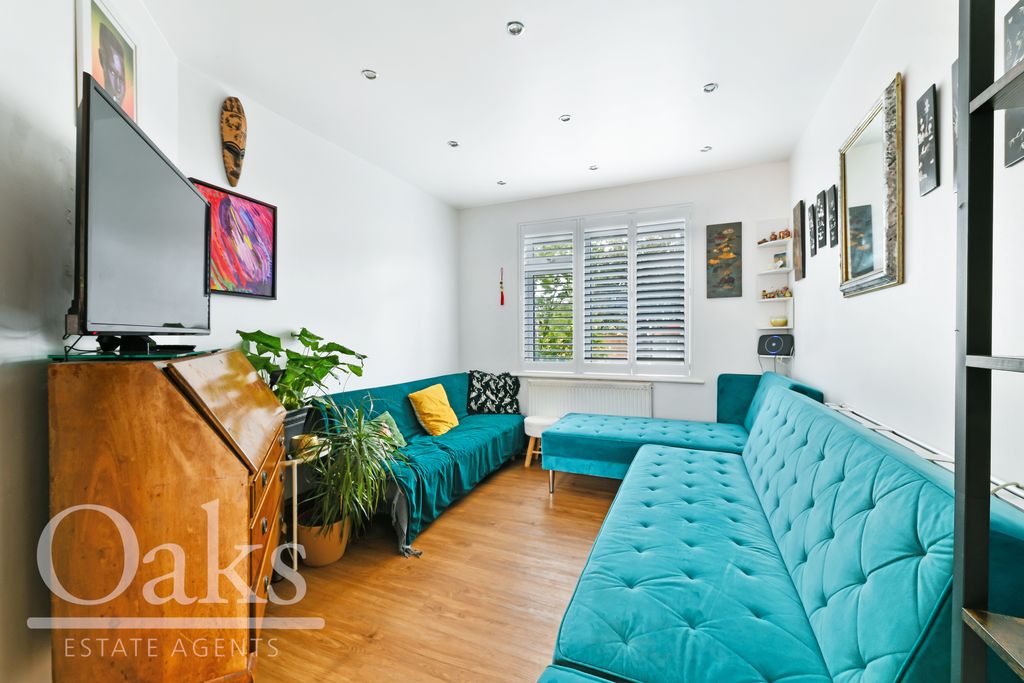 Property photo 1 of 13 Floorplan