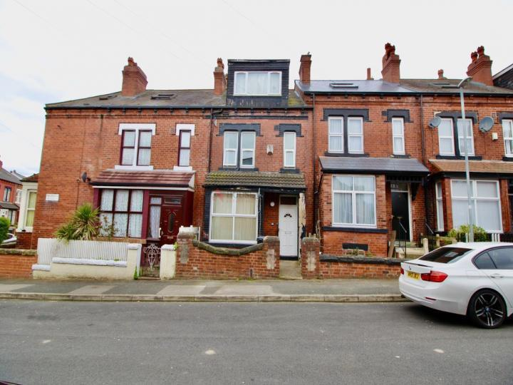 Property photo 1 of 7