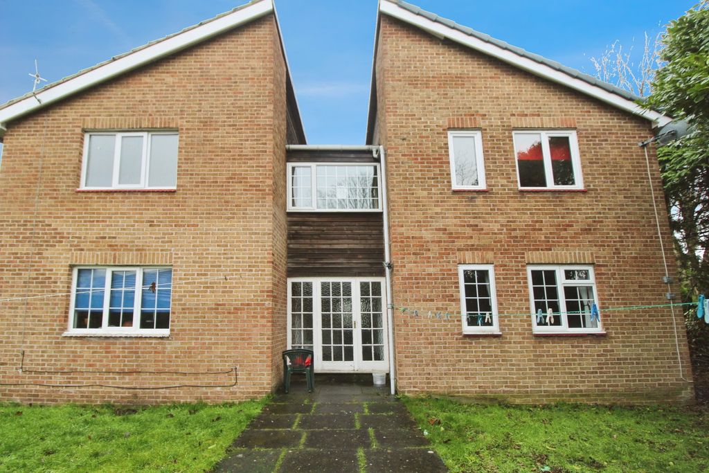 Property photo 1 of 10