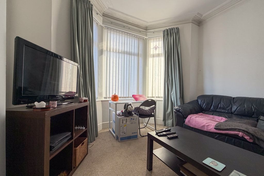 Property photo 3 of 19 Call 02920 454555 To Secure Your Viewing_3