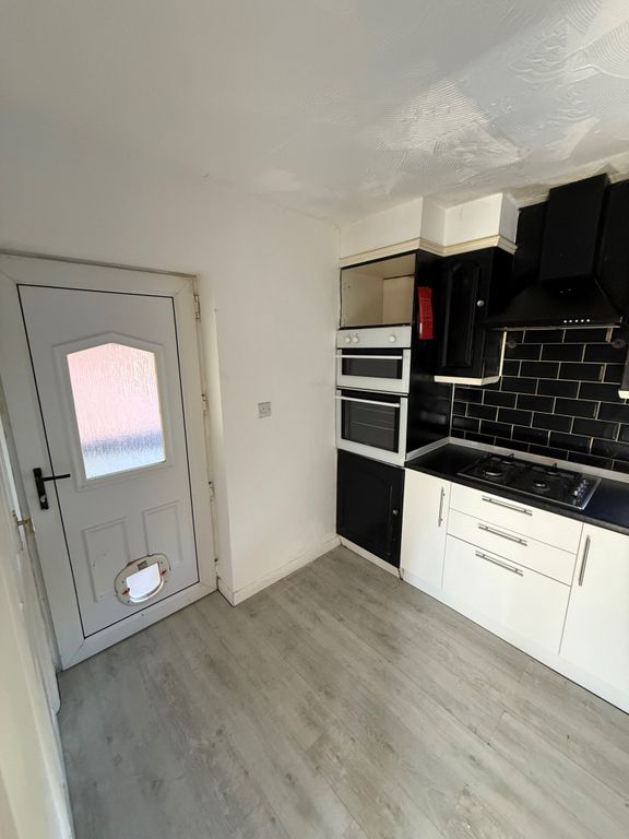 Property photo 3 of 11 Img_8675