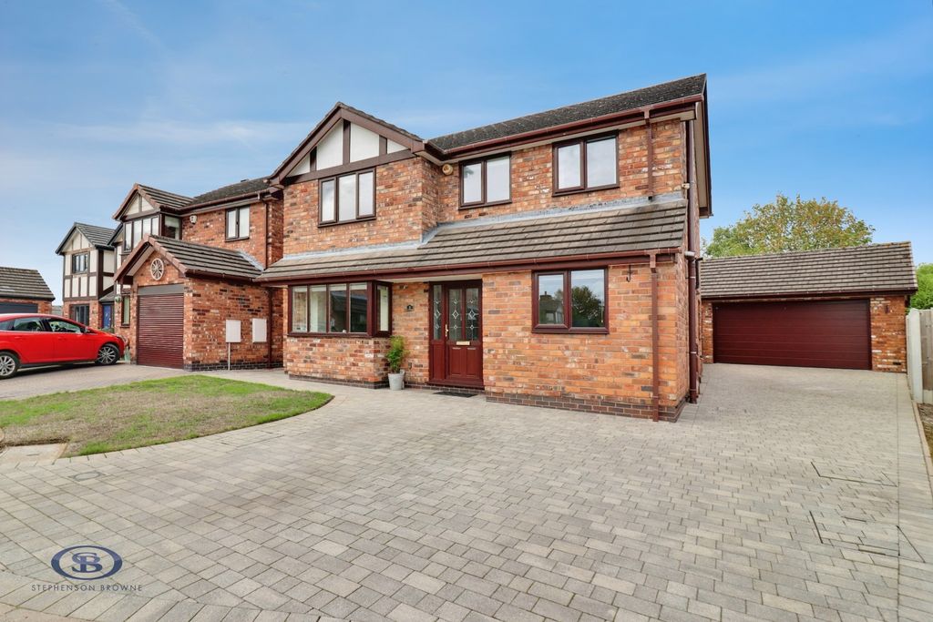 Property photo 1 of 33 Pbox-Img.Jpg