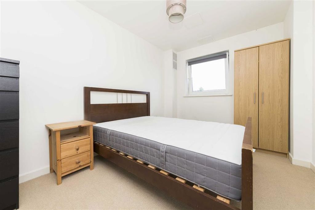 Property photo 3 of 5