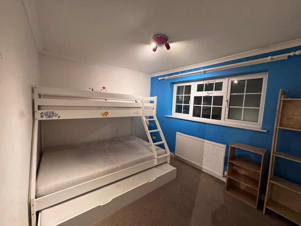 Property photo 3 of 4 Photo 3