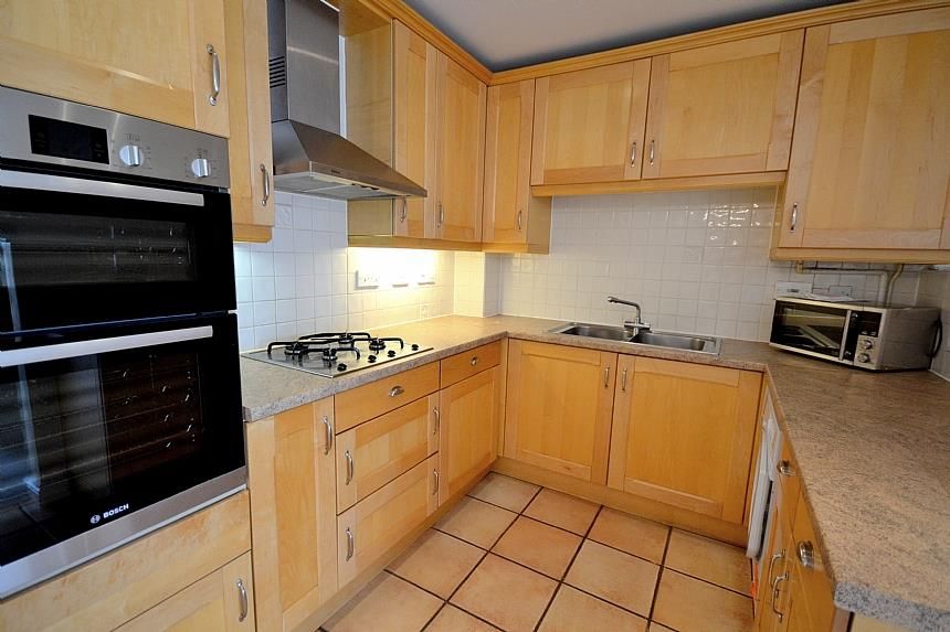 Property photo 3 of 10