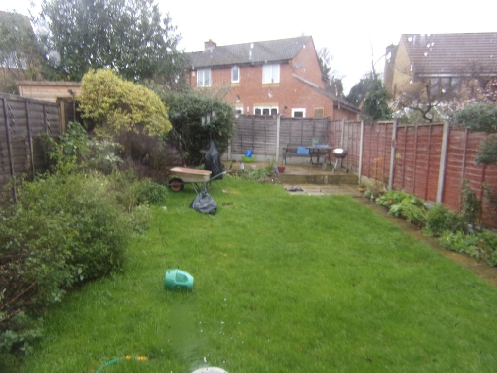 Property photo 1 of 3