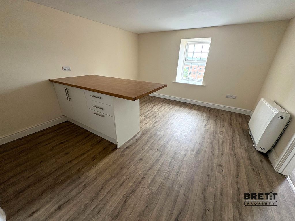 Property photo 3 of 5 Living Room-Kitchen