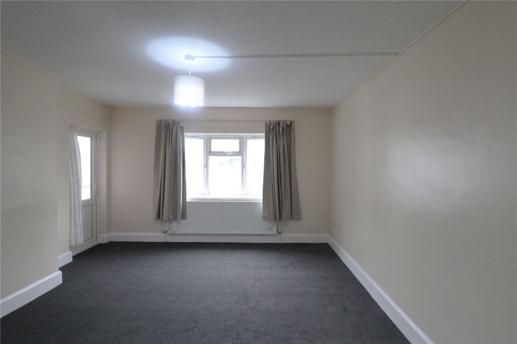 Property photo 3 of 10 Picture No. 03