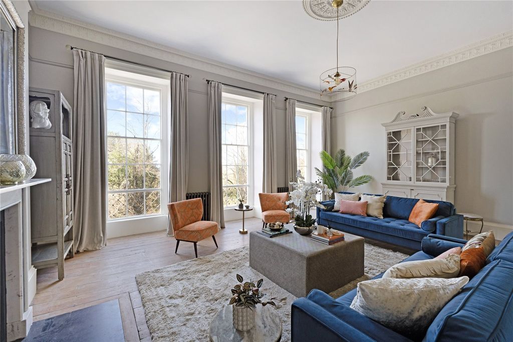 Property photo 2 of 24 Drawing Room