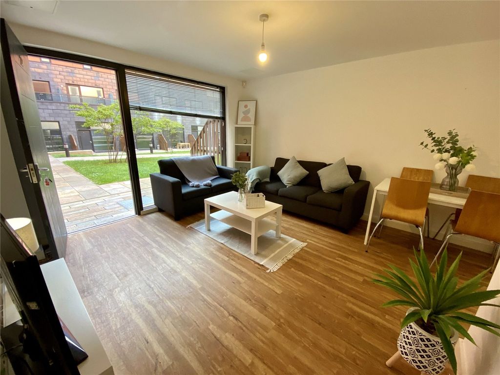 Property photo 1 of 19 Picture No. 07