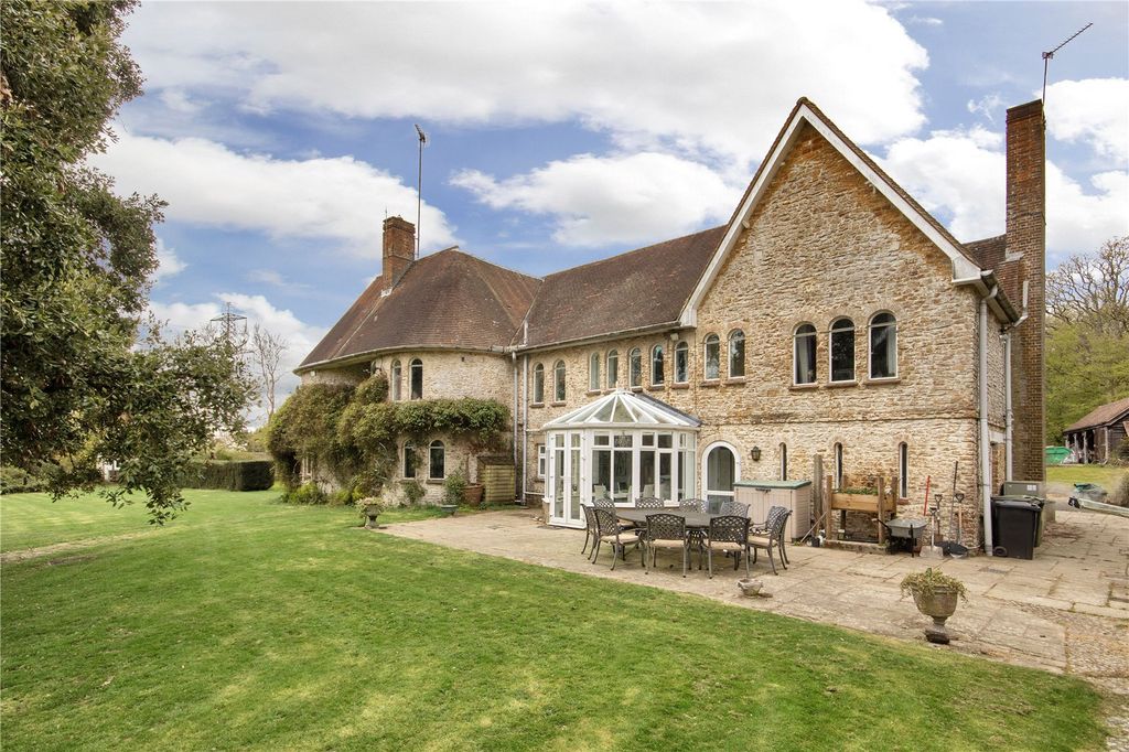 Property photo 1 of 19 Little Doucegrove