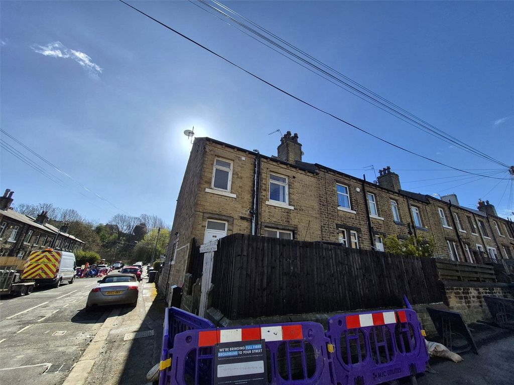 Property photo 2 of 10 Picture No. 08