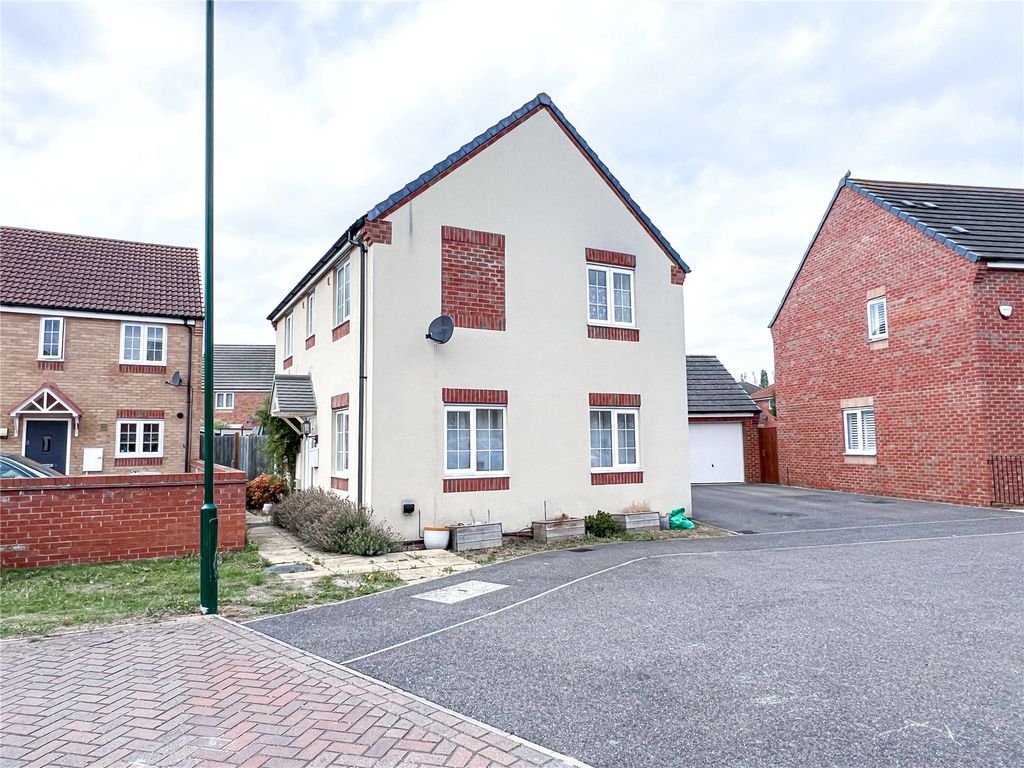 Property photo 1 of 19 Picture No. 02