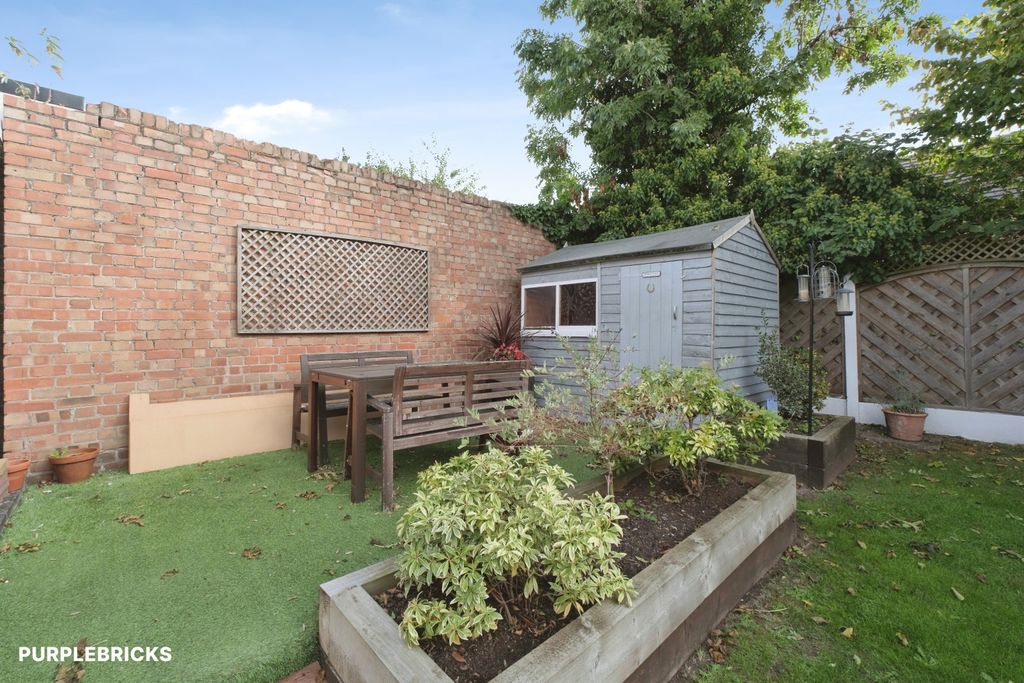 Property photo 3 of 3