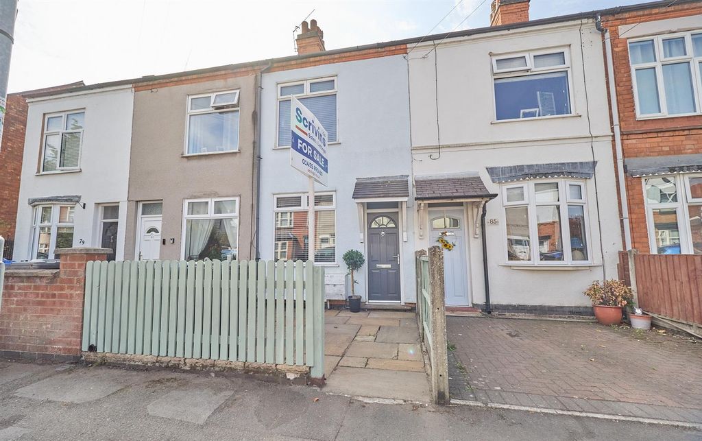 Property photo 1 of 10 Clarendon Road 9.Jpg