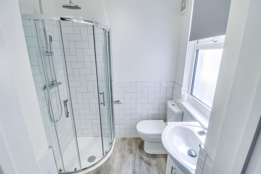 Property photo 3 of 5 287 R4 .4.Jpg