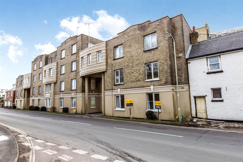 Property photo 1 of 8 Picture No. 09