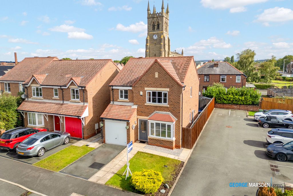Property photo 2 of 30